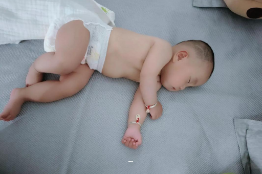拉萨宝宝为什么不说话